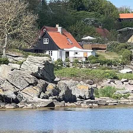 Old Fishermans House At Listed Harbor Holiday home