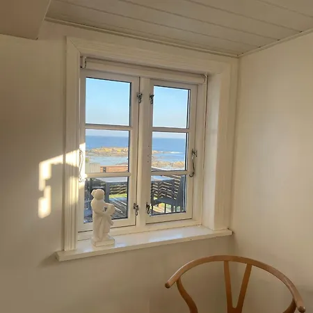 Old Fishermans House At Listed Harbor Svaneke